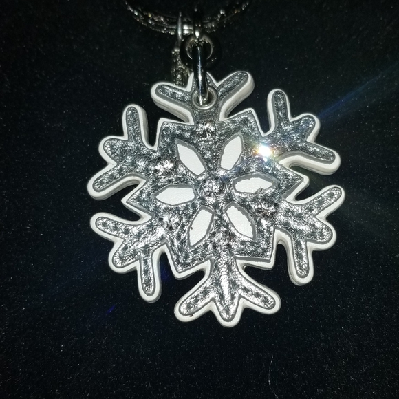 Coach Silver Snowflake with Rhinestones Keychain - Picture 3 of 5